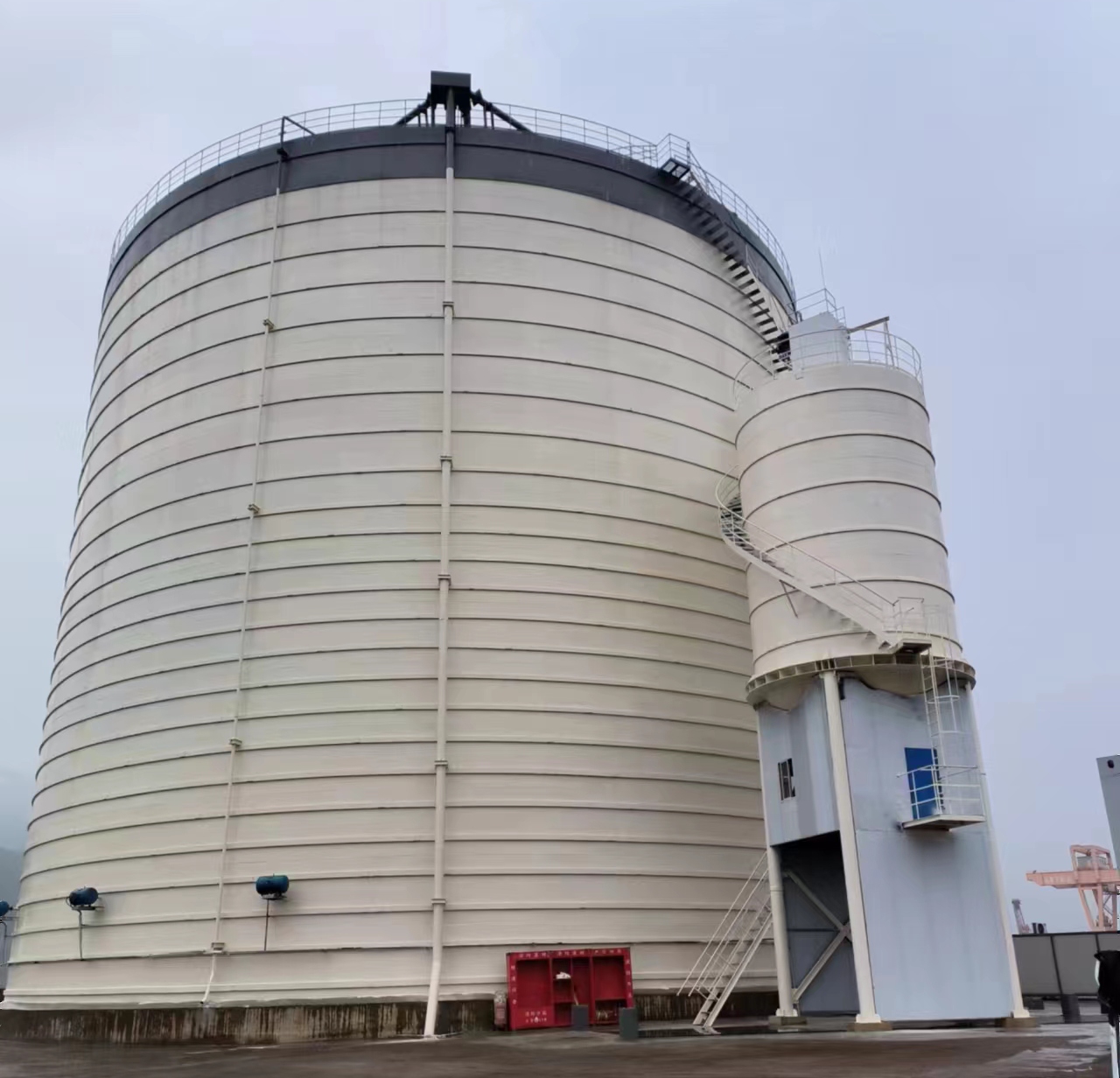 人民路街道10万吨水泥钢板库