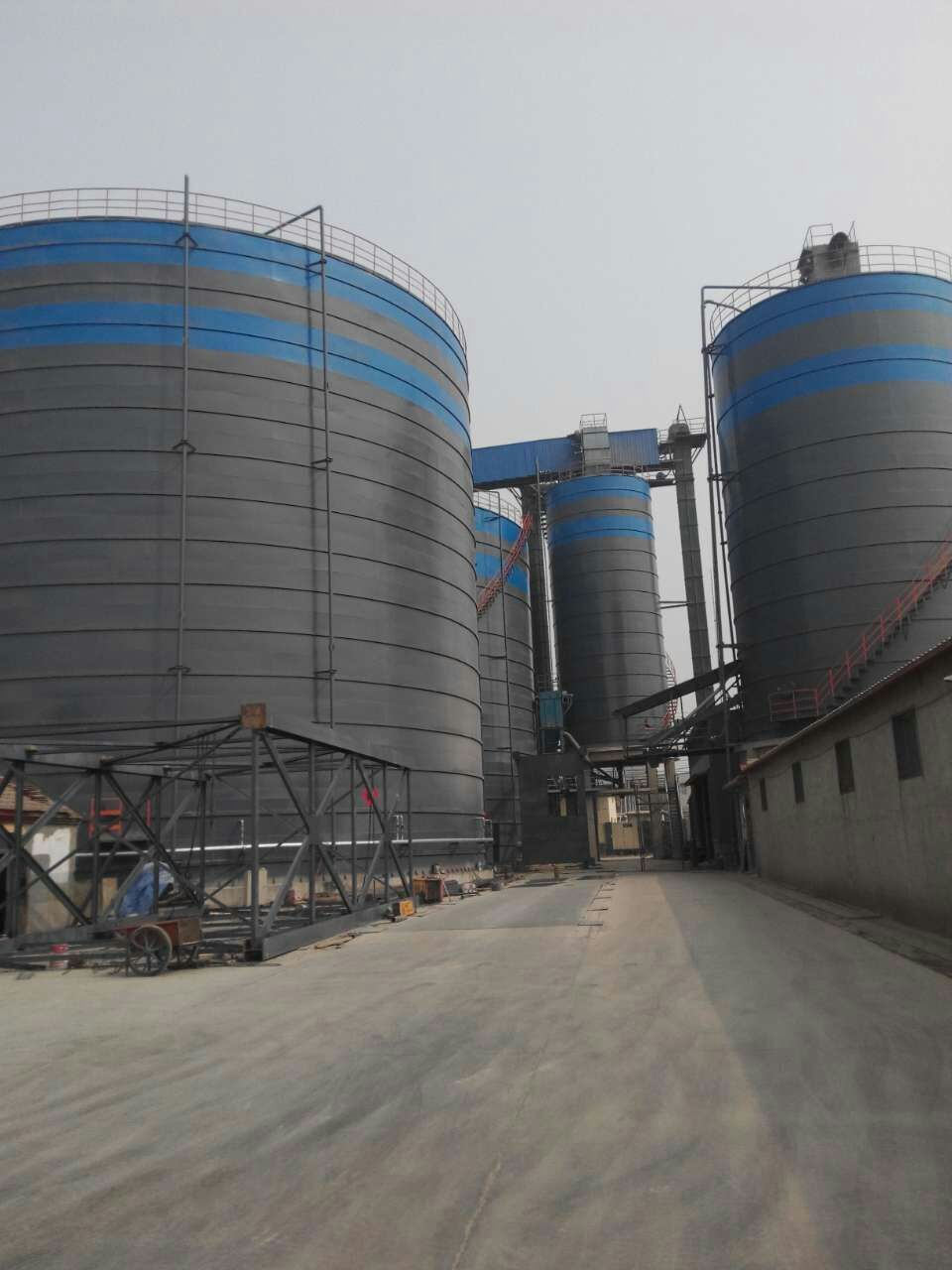 人民路街道粉煤灰储存库基础怎么建造